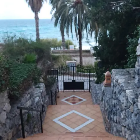 El Mirador-the Viewpoint Apartment La Herradura (Granada)